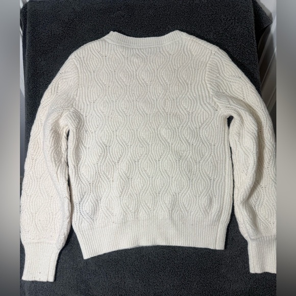 Tommy Hilfiger Women's Cream Sweater - Picture 2 of 5